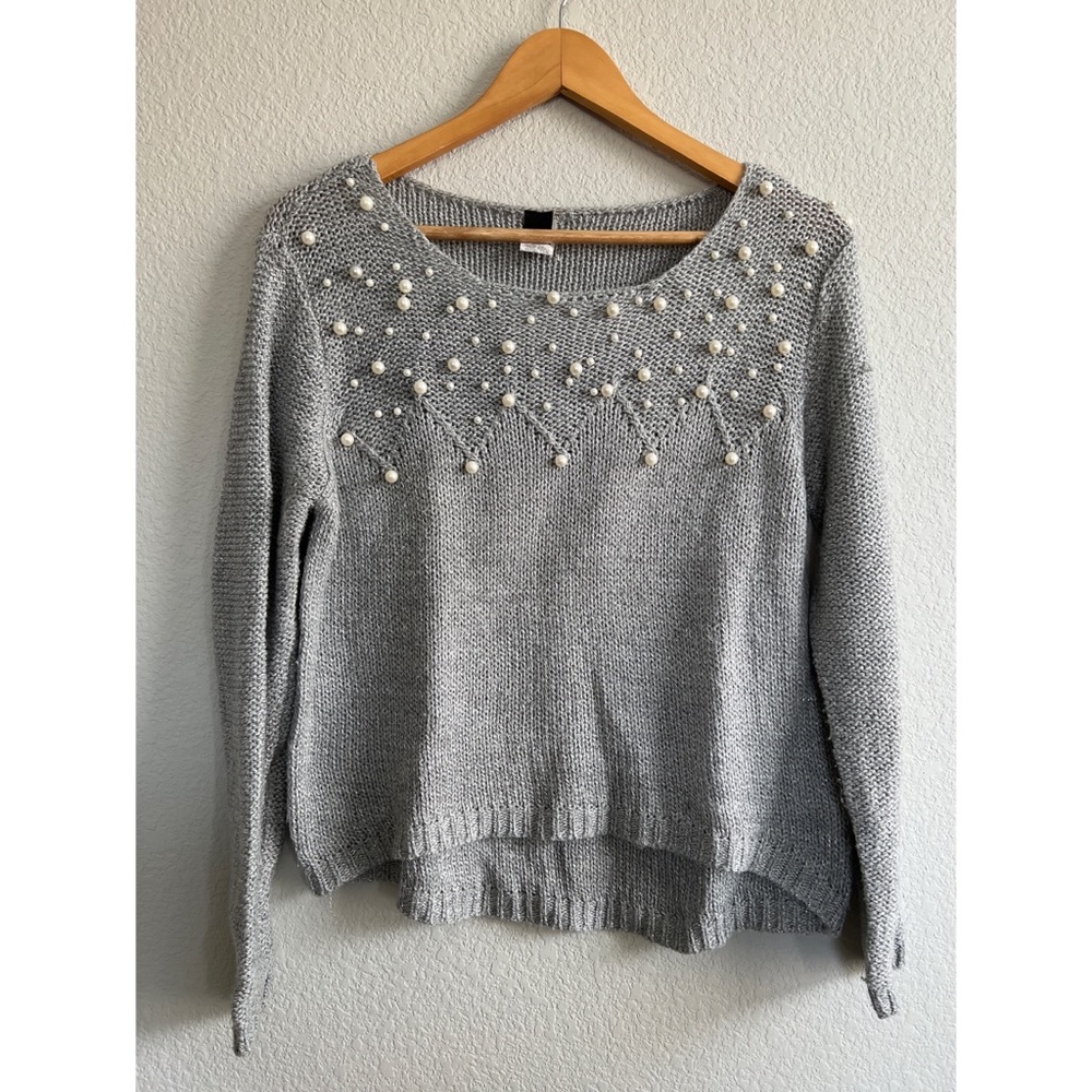 Grey Long Sleeve Knitted Sweater with Pearls
